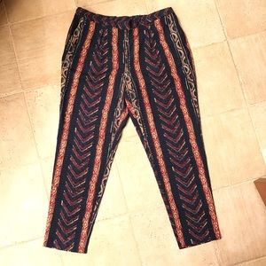 NWT Lauren Pattern Pants